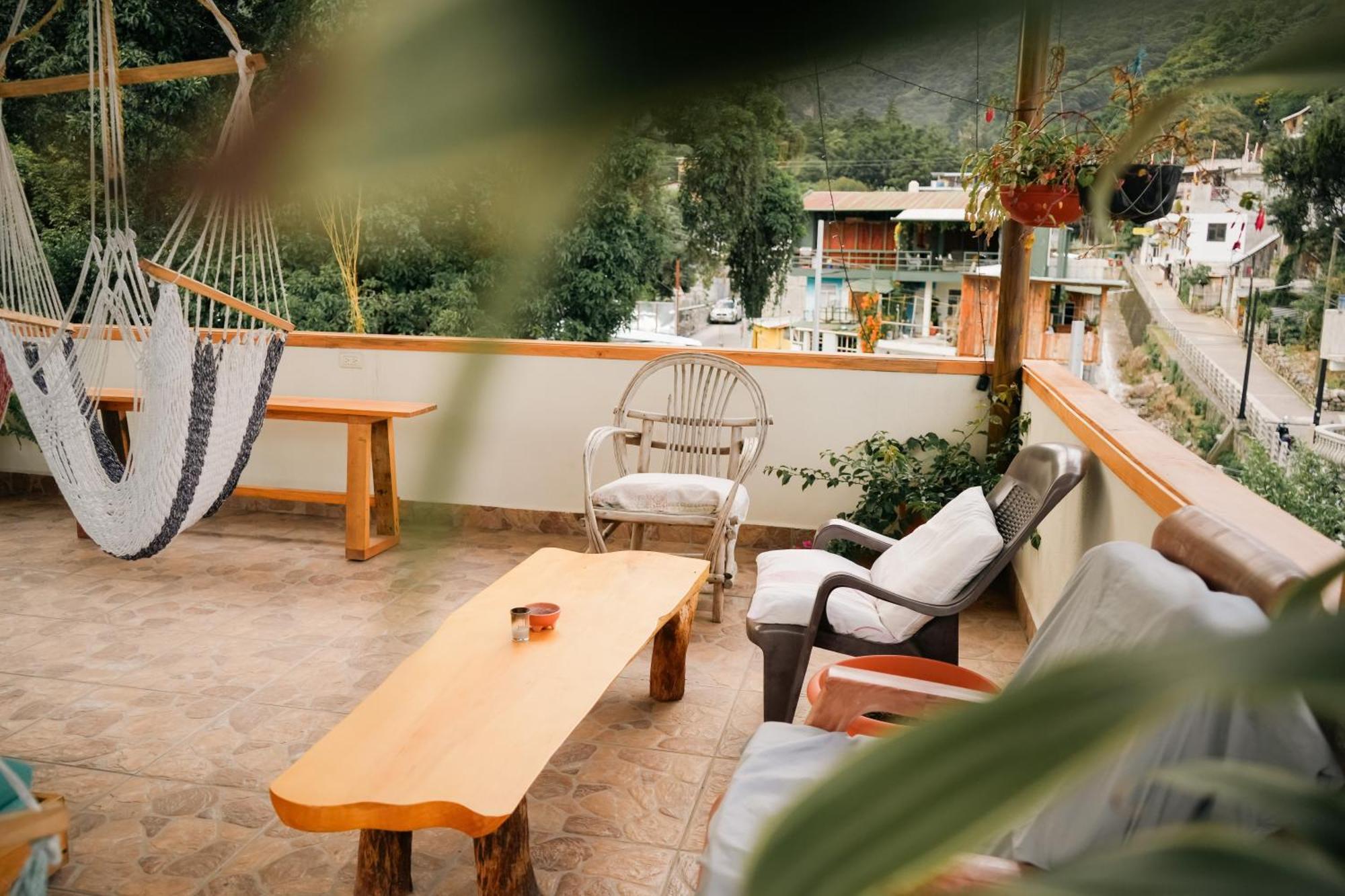 Casa Madera Hostel Сан Маркос Ла Лагуна Екстериор снимка
