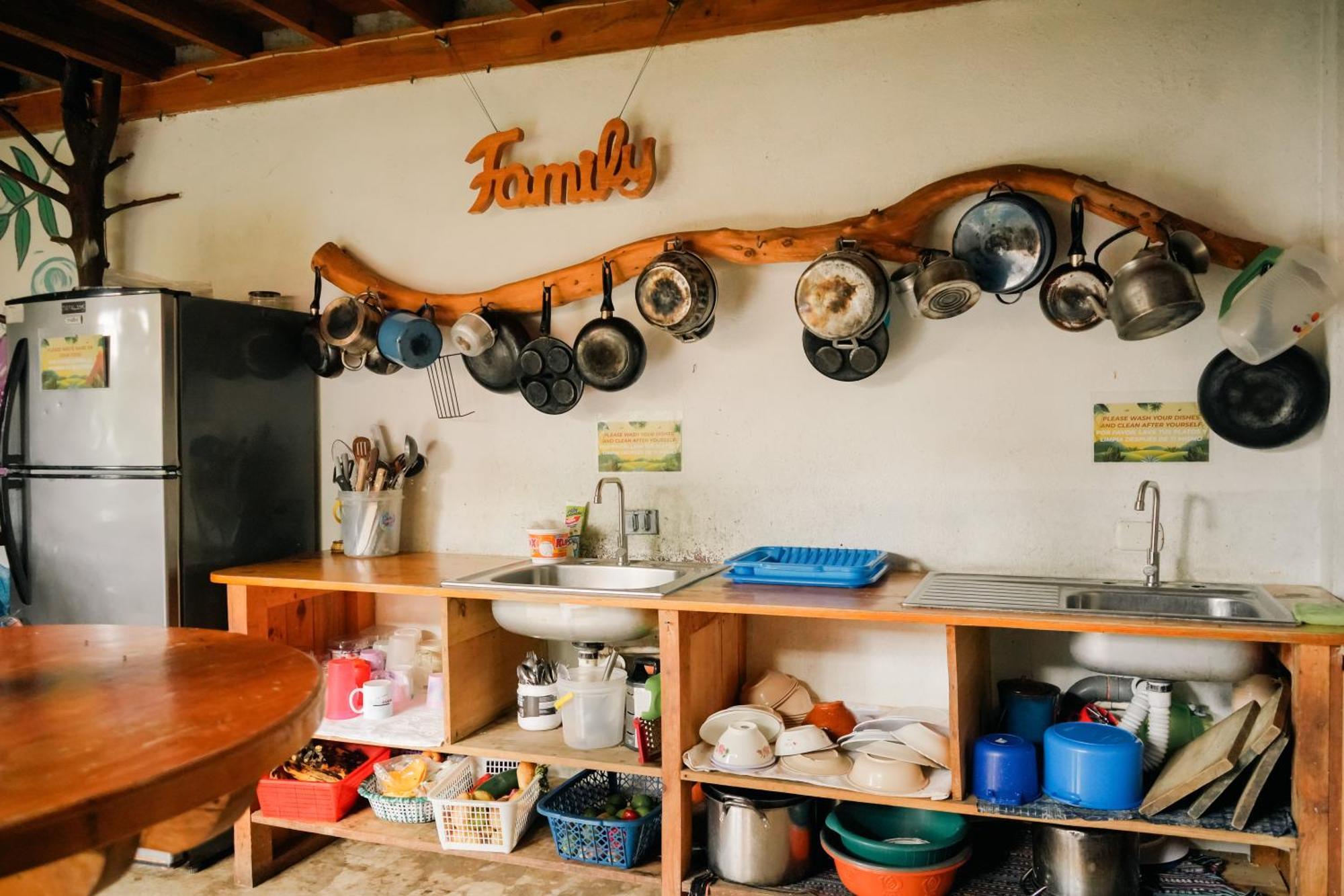 Casa Madera Hostel Сан Маркос Ла Лагуна Екстериор снимка