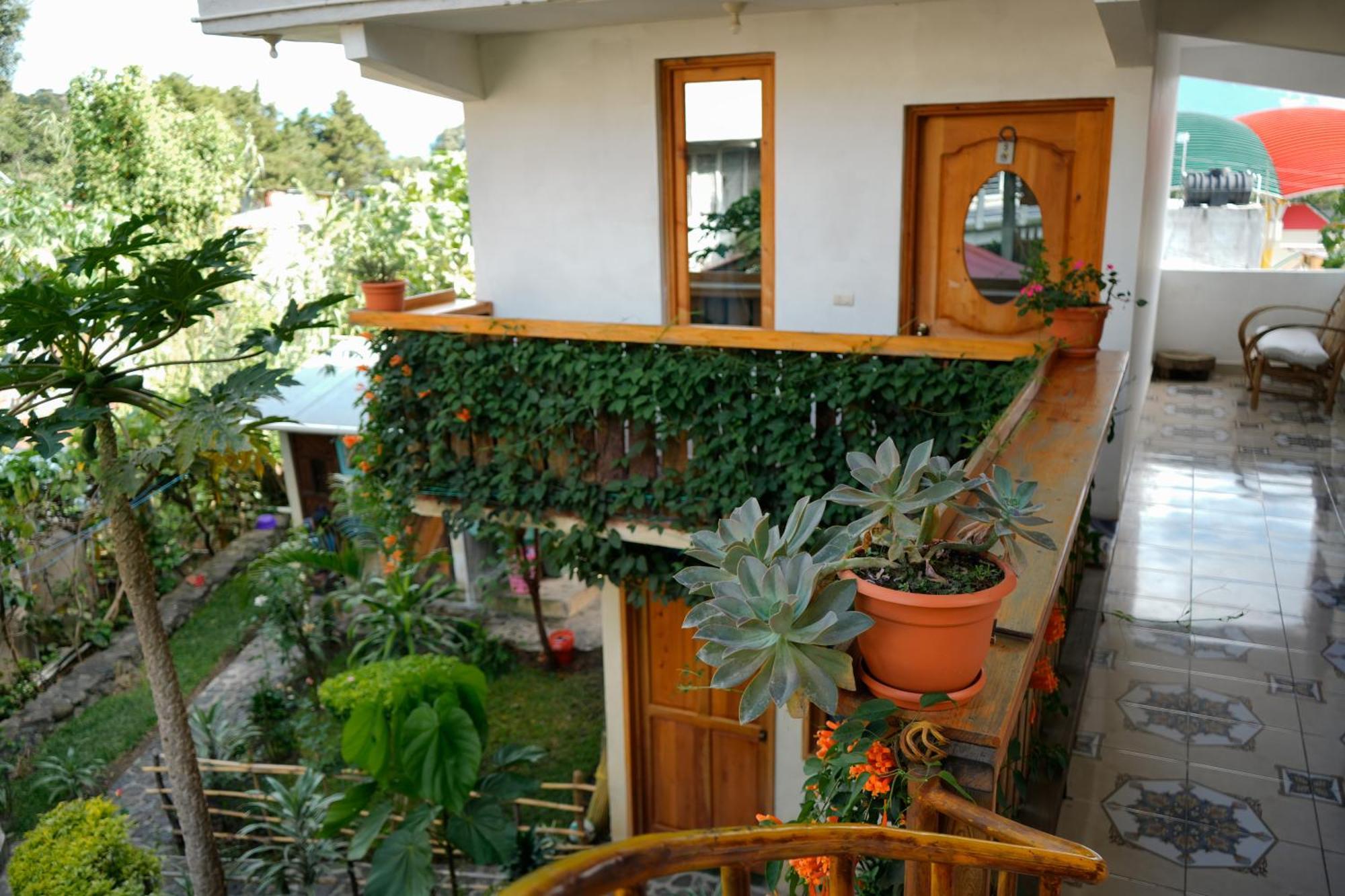 Casa Madera Hostel Сан Маркос Ла Лагуна Екстериор снимка