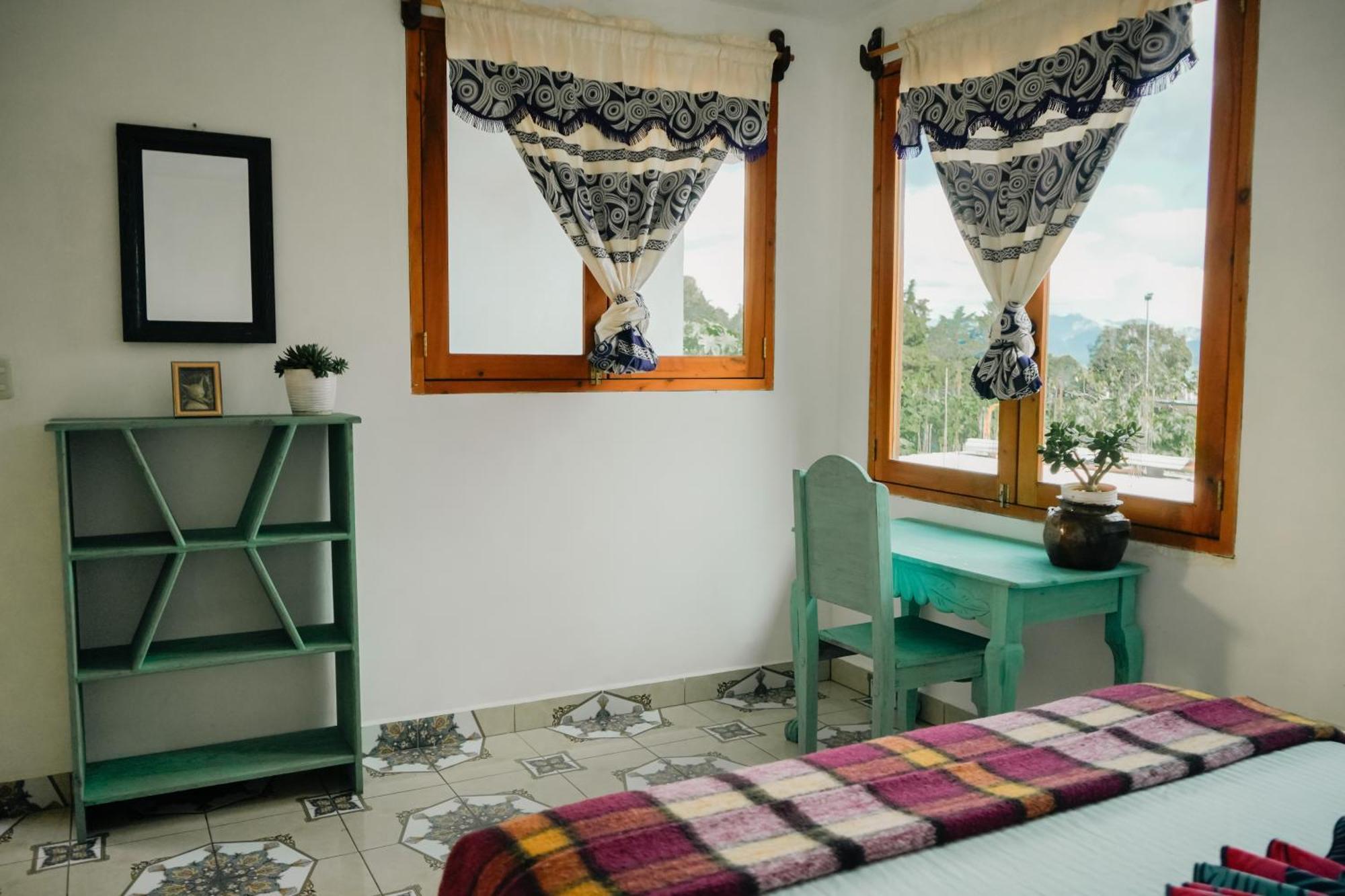 Casa Madera Hostel Сан Маркос Ла Лагуна Екстериор снимка