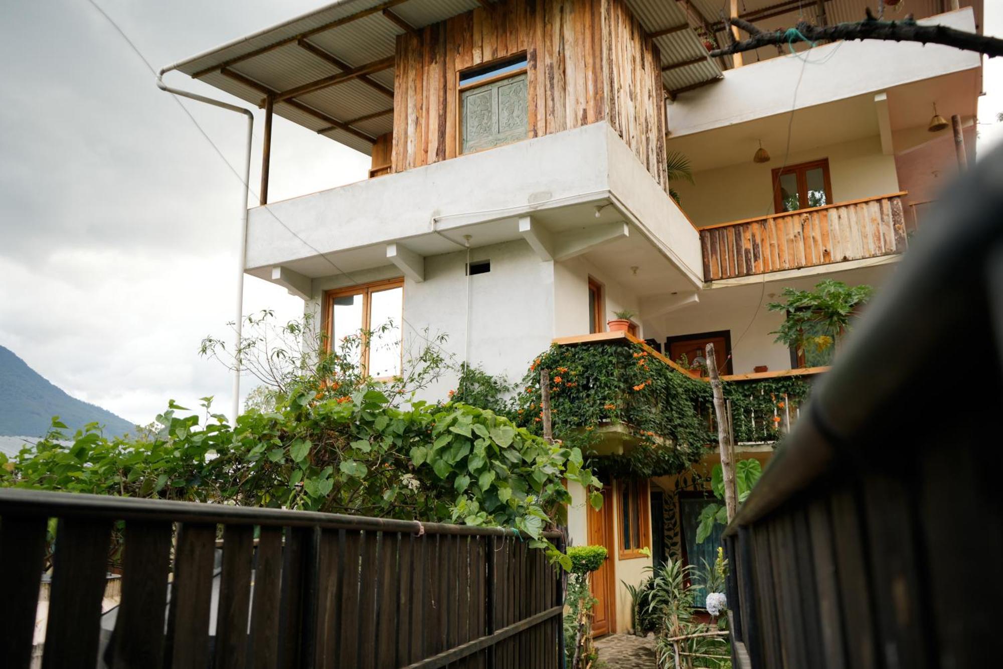 Casa Madera Hostel Сан Маркос Ла Лагуна Екстериор снимка