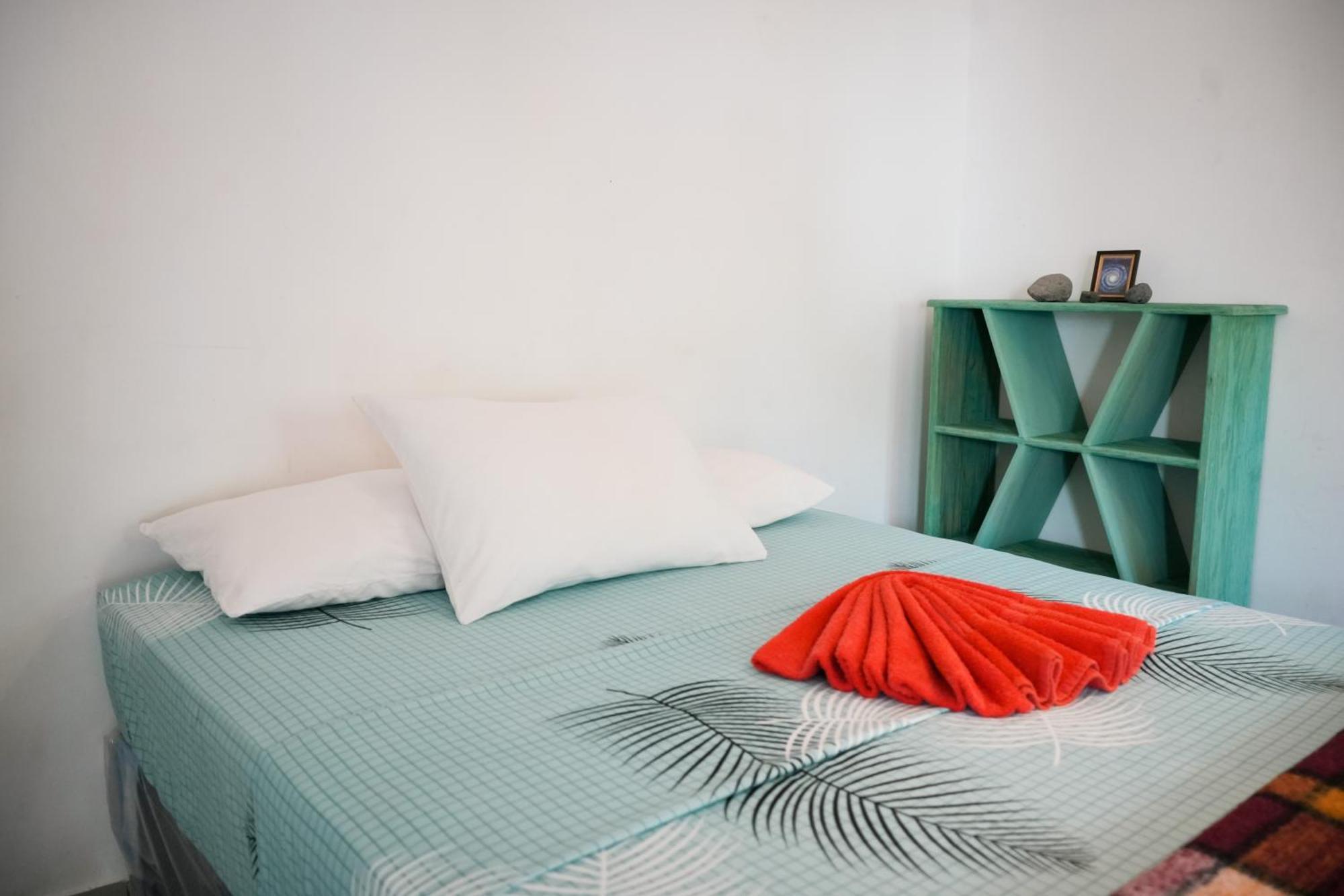 Casa Madera Hostel Сан Маркос Ла Лагуна Екстериор снимка