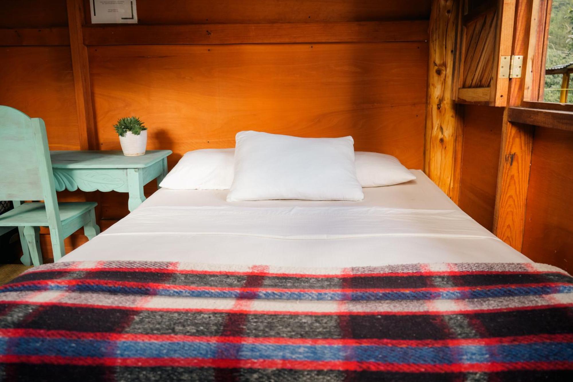 Casa Madera Hostel Сан Маркос Ла Лагуна Екстериор снимка